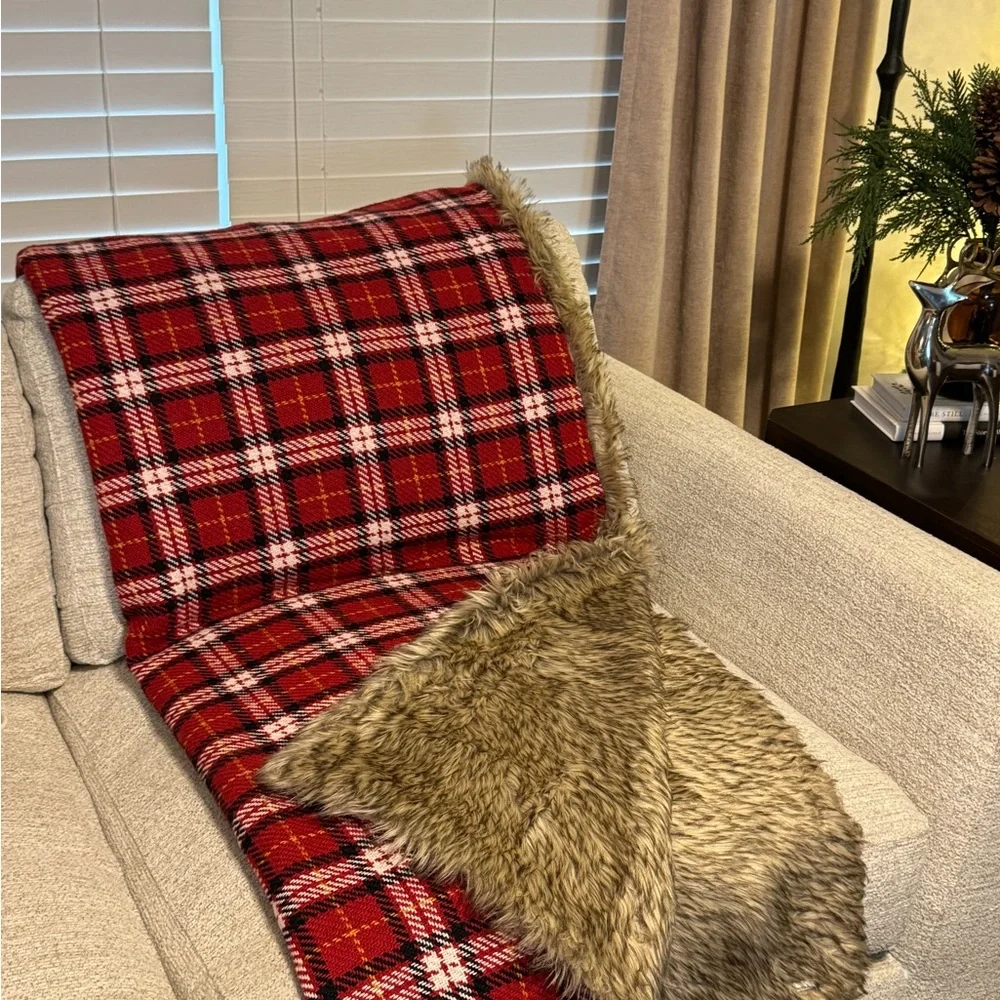 Pottery Barn Reversible Holiday Plaid Throw with Faux Fur Back